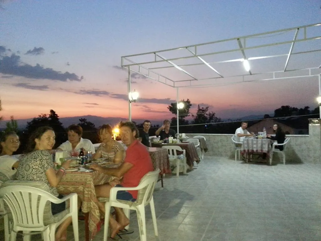 **  פמוקלה Beyaz Kale Hotel טורקיה