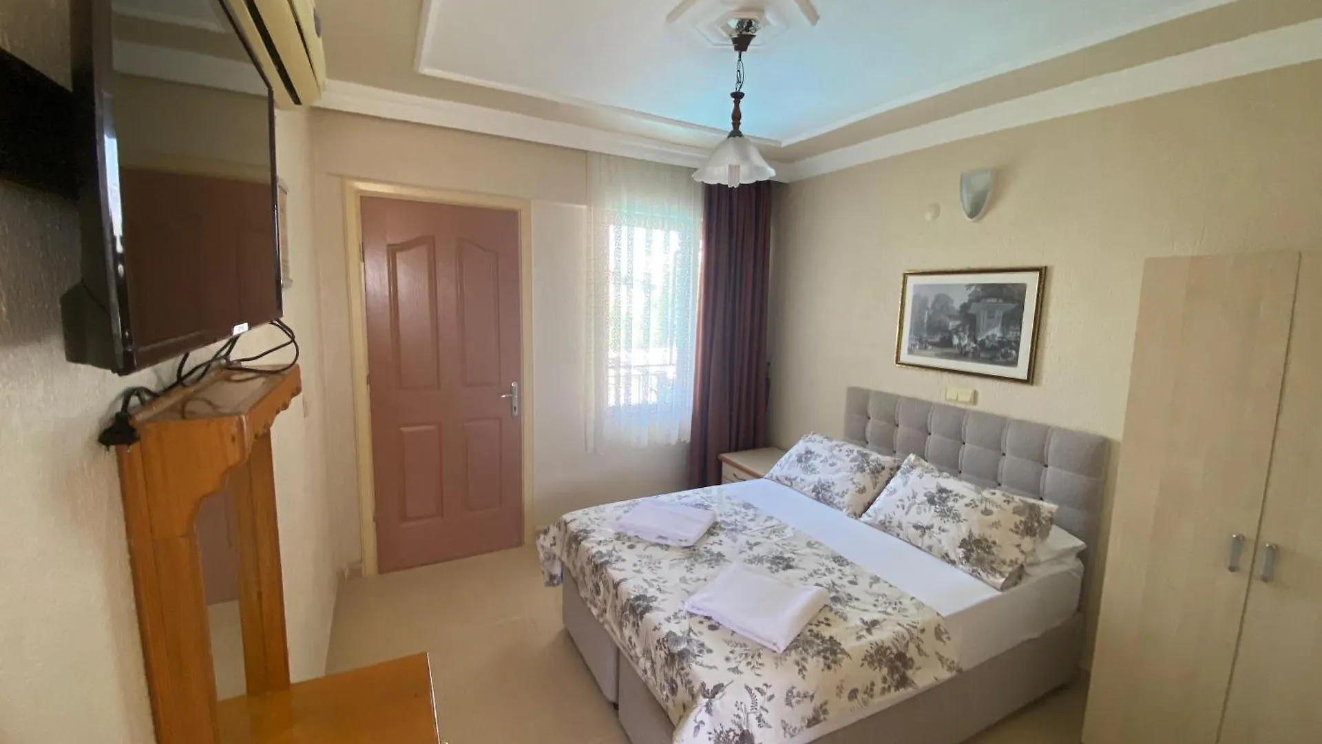 פמוקלה Beyaz Kale Hotel 2*,