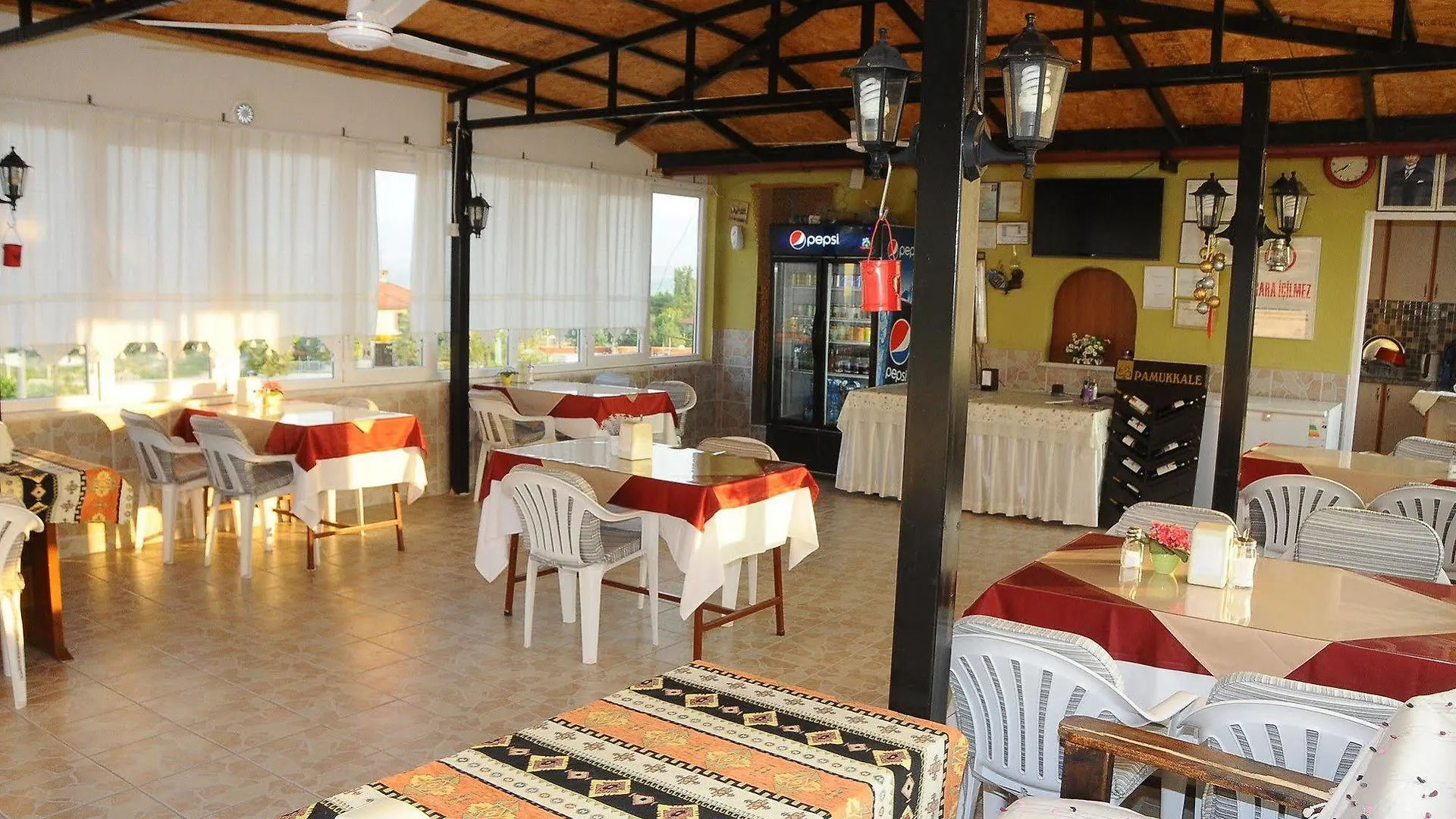 **  פמוקלה Beyaz Kale Hotel טורקיה