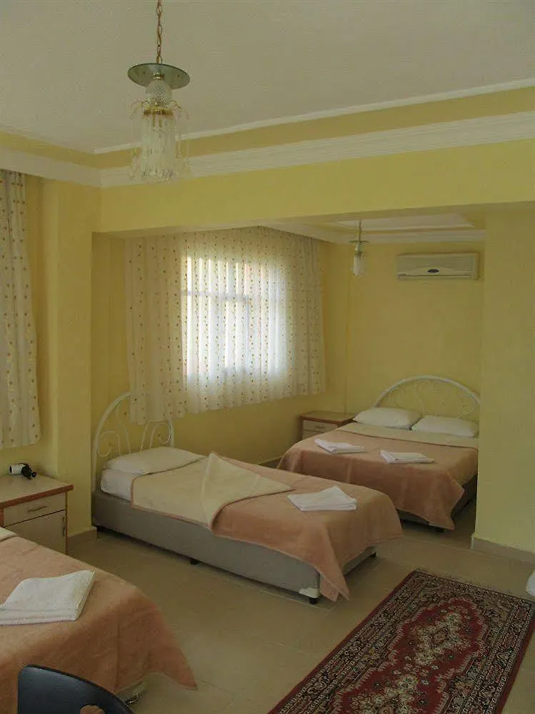 **  פמוקלה Beyaz Kale Hotel טורקיה